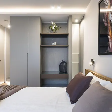 Aera Luxury Suites By Wonderful Italy 아파트